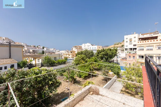 TERRENO URBANO EN LA HERRADURA — 20