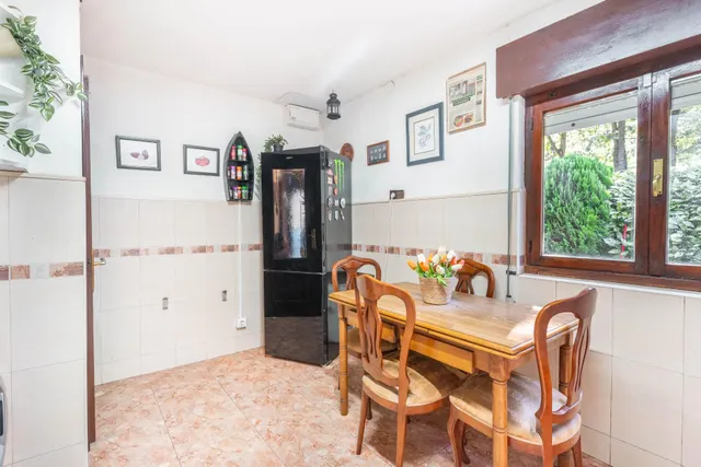 Precioso chalet en un entorno rural con gran parcela a solo 10 minutos de Oviedo — 19