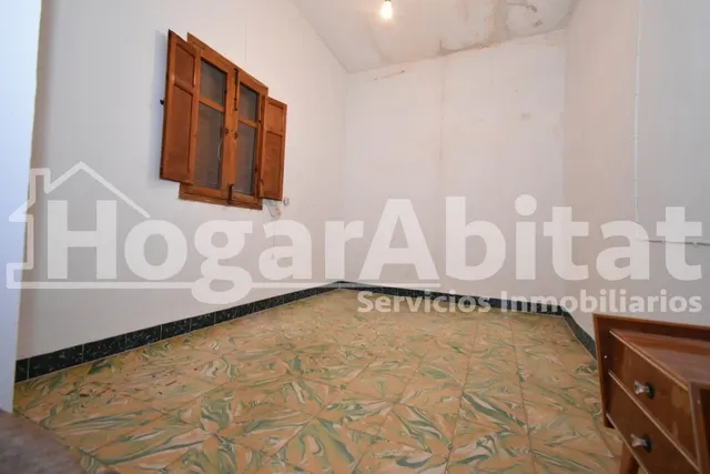 Casa de 2 alturas con TERRAZA cerca del Ayuntamiento — 16