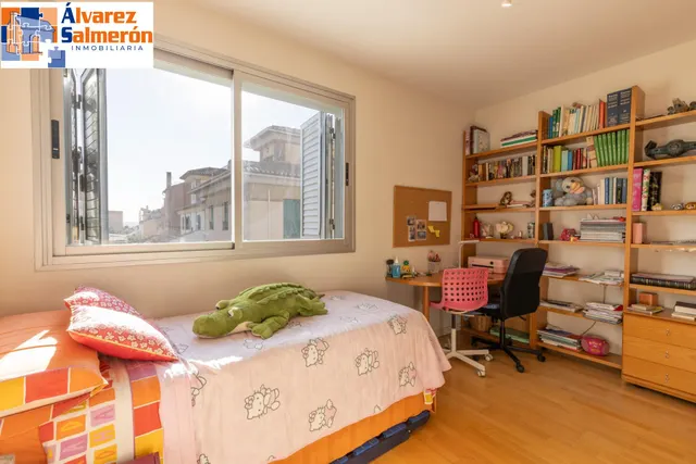 Espacio, confort y calidad: magnífica vivienda unifamiliar adosada — 32