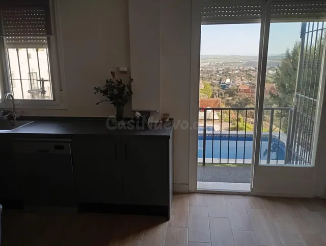 ¿TU REFUGIO O TU MEJOR INVERSIÓN? ESPECTACULAR CHALET REFORMADO EN ENCINARES DE ALCOLEA — 4