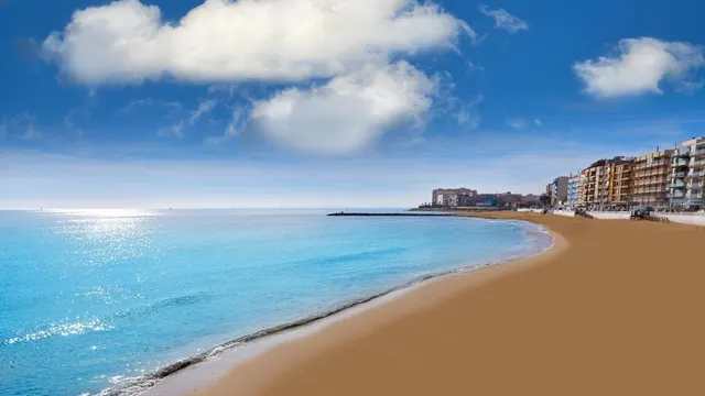 PRECIOSO APARTAMENTO FRENTE AL MAR, UN SUEÑO A SU ALCANCE — 41