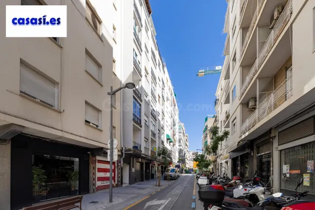 Piso Centrico en Calle Tejeiro — 2