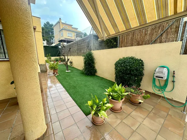 CASA EN OASIS - EL VENDRELL — 13