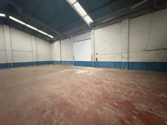 Nave industrial en venta – 500 m2 en Polígono Calonge - foto 3