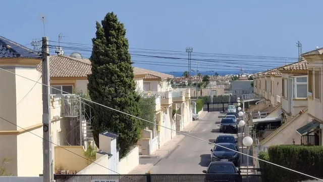 Casa 3 habitaciones 63m² en venta - Los Almendros-La Florida — 2