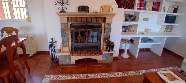 Chalet independiente en Los Pinos - foto 3