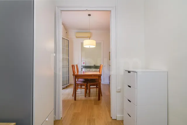Vivienda con balcón y ascensor en pleno corazón del Gòtic — 37