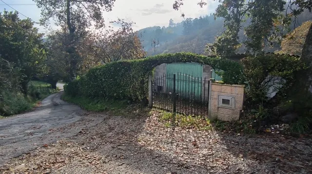 Casa con encanto de 1933 para rehabilitar, finca cerrada y pozo de manantial | valdesoto, Siero — 4