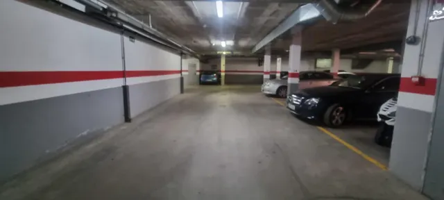 Plaza de garaje en venta zona Mandarache. — 3