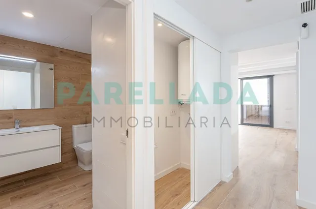 Bajos con terraza totalmente reformados — 17