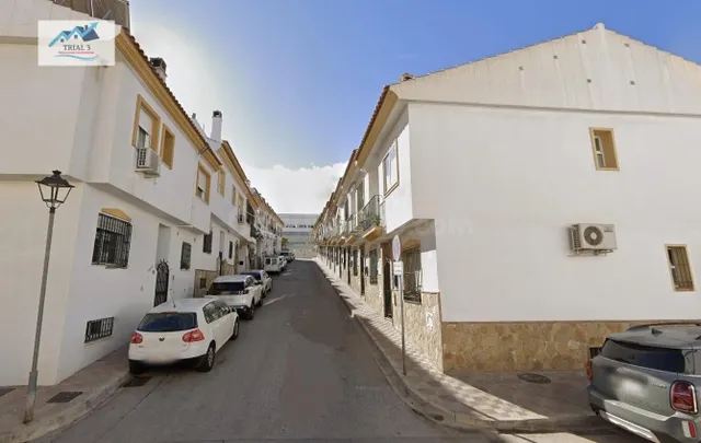 Venta adosado en Alhaurin de la Torre (Málaga) - foto 2