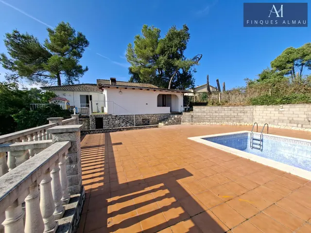 Casa en venta en la Font del bosc (Mediona) — 41