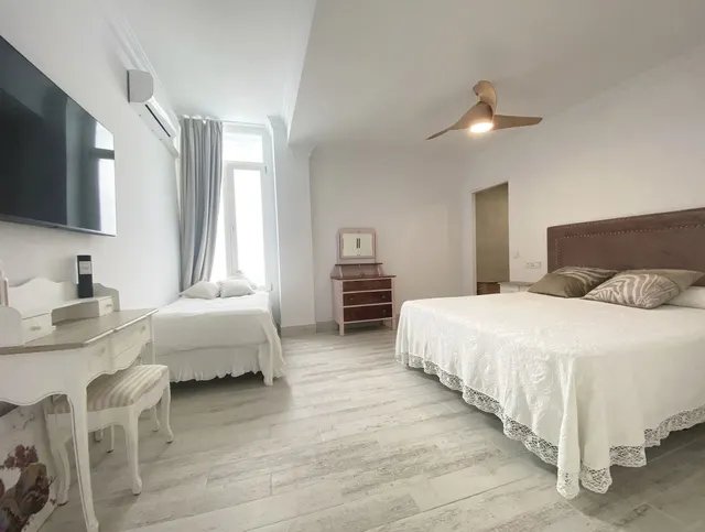 Chalet 13 habitaciones 1002m² en venta - Marbella — 40