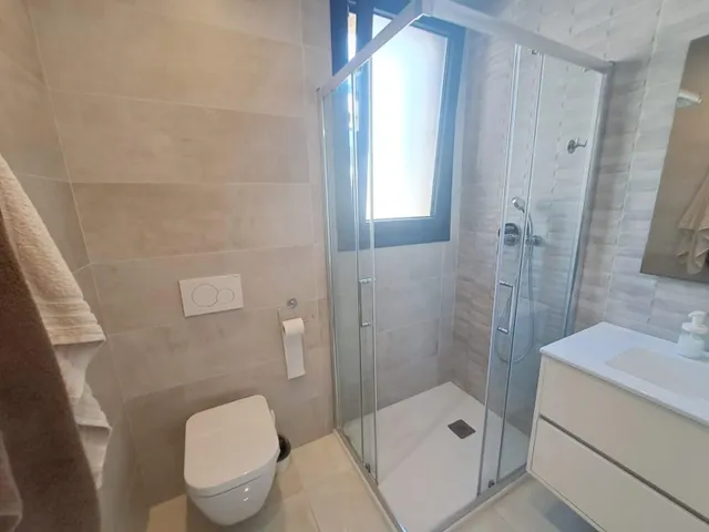 Villa con tres dormitorios en la zona de Lomas de Cabo Roig — 20
