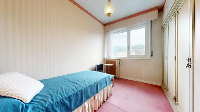 Espacio y vistas en Begoña — 22