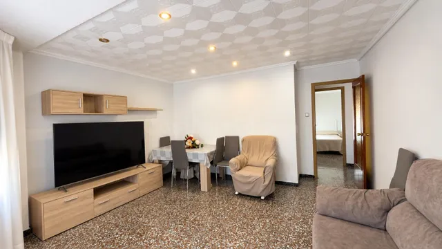 LAS VIVIENDAS DE ANTES QUE TODOS BUSCAMOS: 4 habitaciones Y  - foto 3