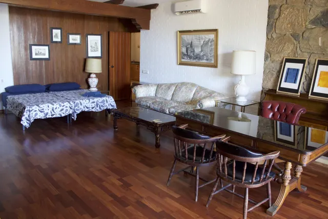 Villa exclusiva con dos residencias, piscinas y completas instalaciones deportivas en Favara, Valencia — 39