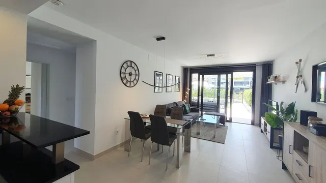 Apartamento 2 habitaciones 137m² en venta - Costa Del Sol — 28