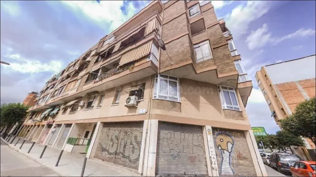 Se vende Piso OKUPADO en Natzaret 6 Hospitalet de Llobregat 