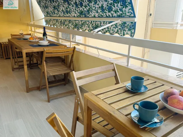 EXCLUSIVO APARTAMENTO REFORMADO EN EL CAMPELLO CON TERRAZA, PISCINA Y UBICACIÓN PRIVILEGIADA JUNTO AL MAR — 24