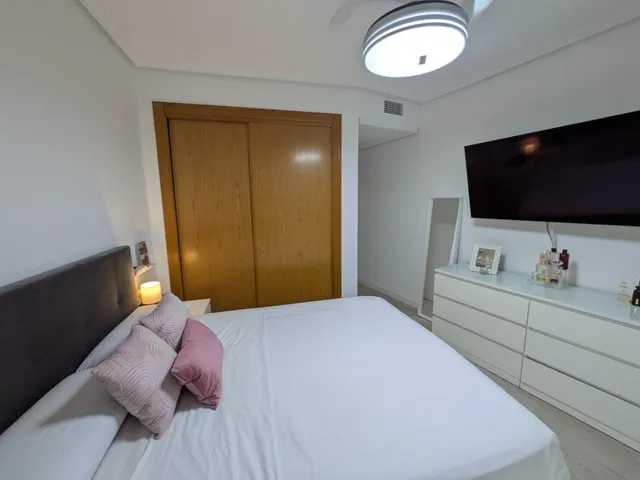 AMPLIO PISO DE 3 DORMITORIOS CON PATIO DE 55 M2 EN EL CENTRO DE SANTOMERA — 34