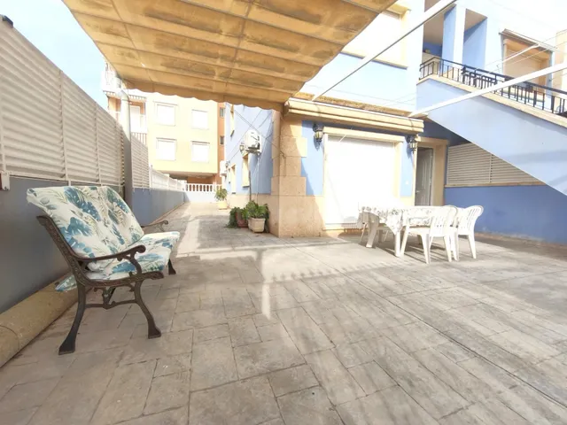 Espectacular vivienda con terraza privada de 90 m2 a 150 metros de la Playa del Tamarit | Espacio, comodidad y calidad de vida en Santa Pola — 3