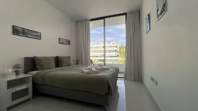 Ático 3 habitaciones 134m² en venta - Zona Las Mesas — 27