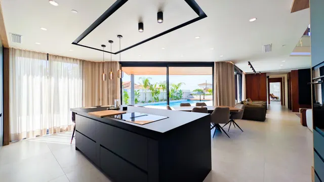 Villa 4 habitaciones 425m² en venta - Centro de la Ciudad Quesada — 50