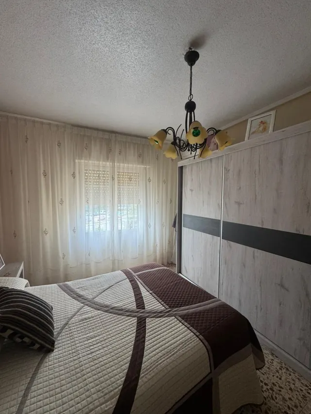 Casa 8 habitaciones 350m² en venta - La Aparecida — 50