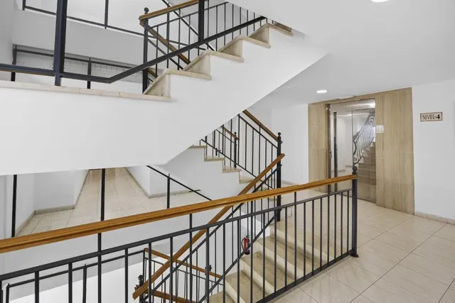 Recently Renovated 3 Bedroom Apartment in Torrequebrada — 23