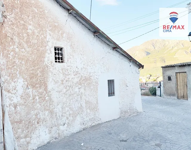 Cueva para reformar en Zújar – Barrio de San Marcos - foto 3