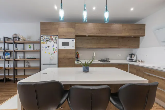 Exclusividad, diseño y eficiencia en  Armilla — 11