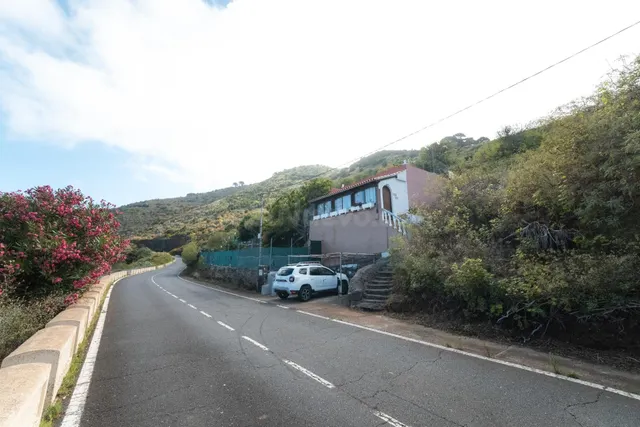 Finca rústica con casa terrera y vistas al mar en tierra del trigo, los silos — 43