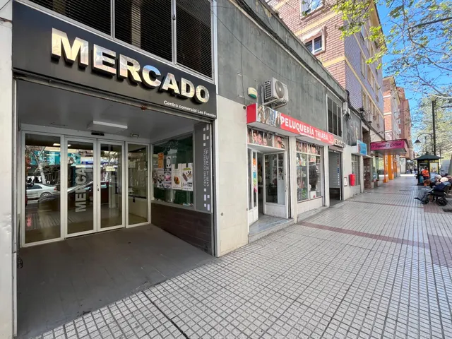 SE VENDE BAR EQUIPADO EN PERFECTO ESTADO EN EL CENTRO COMERCIAL LAS FUENTES — 17