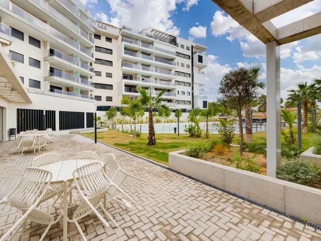 ÁTICO DE LUJO CON VISTAS AL MAR | CAMPOAMOR, ORIHUELA COSTA - foto 4
