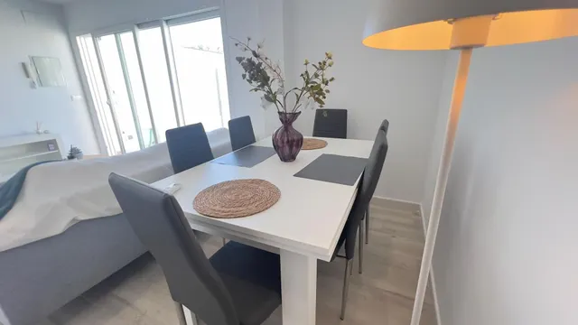 Estupendo Bungalow Planta Baja  con piscina Privada — 17