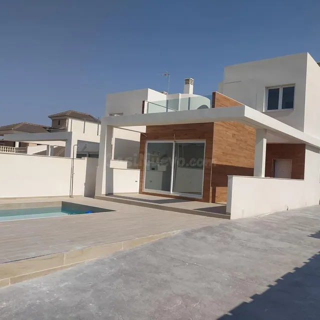 Villa 3 habitaciones en venta - Centro - foto 3