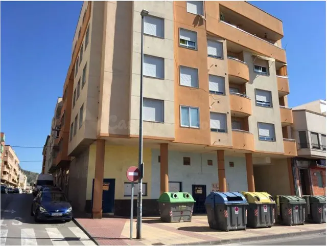 Se vende Piso OKUPADO en Caril Los Pavos 0 Murcia, (Murcia).
