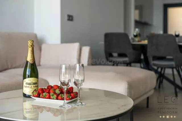Piso 2 habitaciones 133m² en alquiler - Playa de Poniente - foto 5