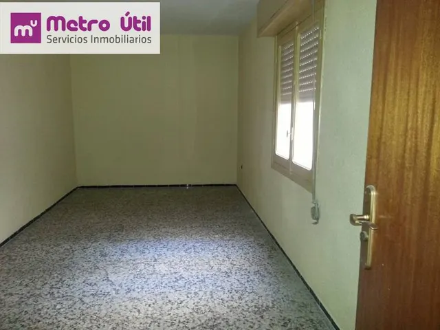 ENTLO COMERCIAL MUY BIEN SITUADO EN ZON DE CORAZÓN DE JESÚS — 3
