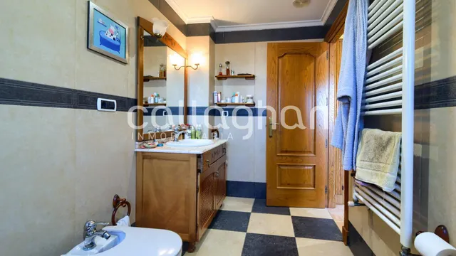 Villa en venta en Playa Almardà — 36