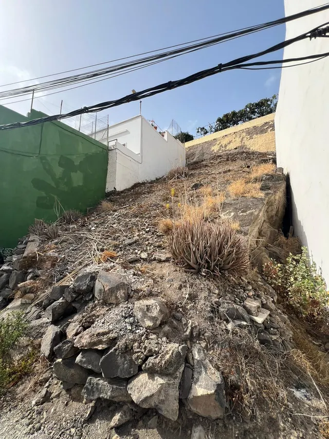 Solar de 100 m2, en Caserones, Telde. — 5