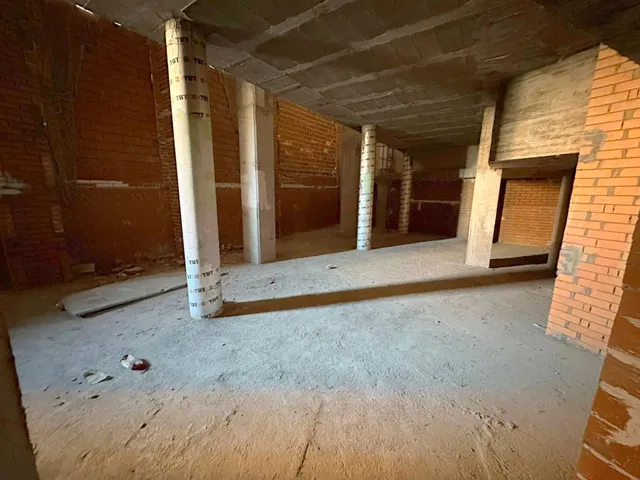 ¡¡LOCAL EN MAGNÍFICA UBICACIÓN IDEAL PARA MONTAR TU NEGOCIO!! — 6
