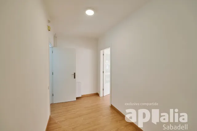 Casa adosada en venta en Sentmenat — 17