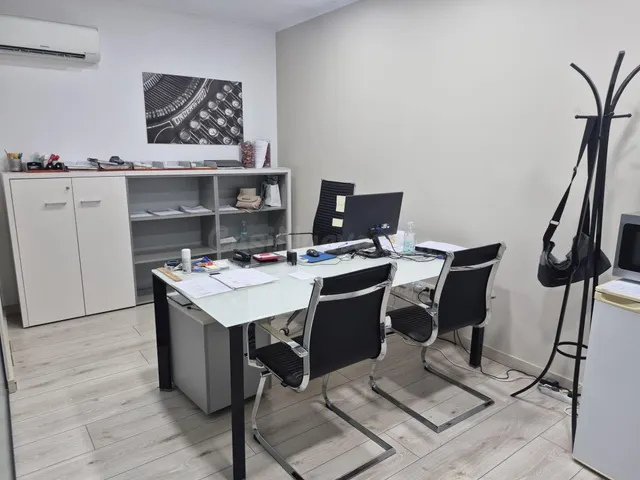 Se vende local comercial / despacho en Malgrat de Mar. - foto 5