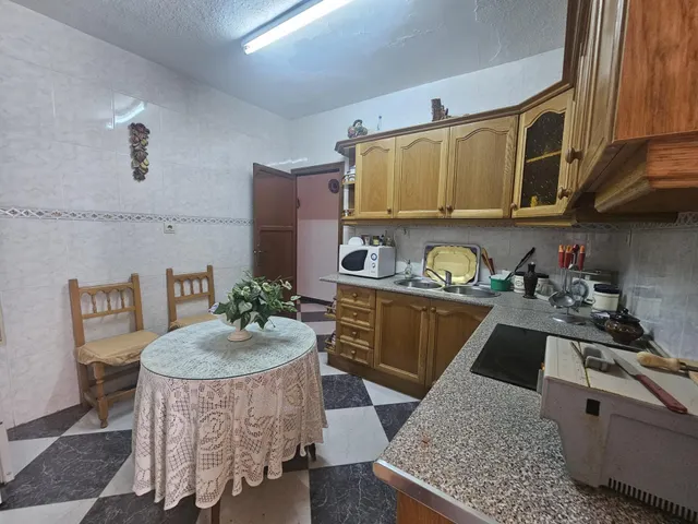 VIVIENDA EN LA CARRETERA PRINCIPAL DE ALCOLEA — 16