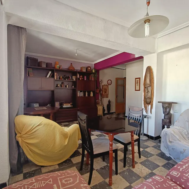 PISO DE TRES DORMITORIOS Y AMPLIA TERRAZA CON ASCENSOR - foto 4