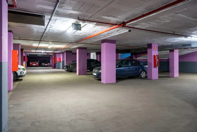 Parking 10m² en alquiler - Les Corts — 15