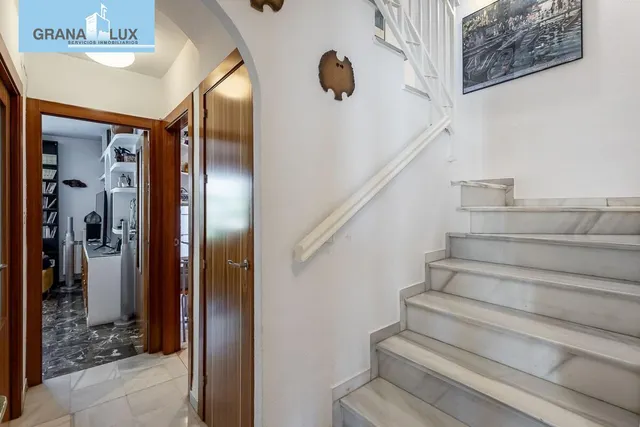CASA PAREADA EN LA ZUBIA CON PISCINA, ZONA DE BARBACOA Y JARDÍN — 22